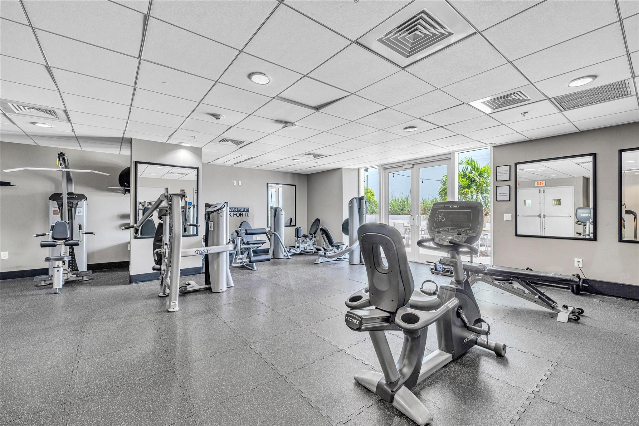 2275 Biscayne Boulevard 601