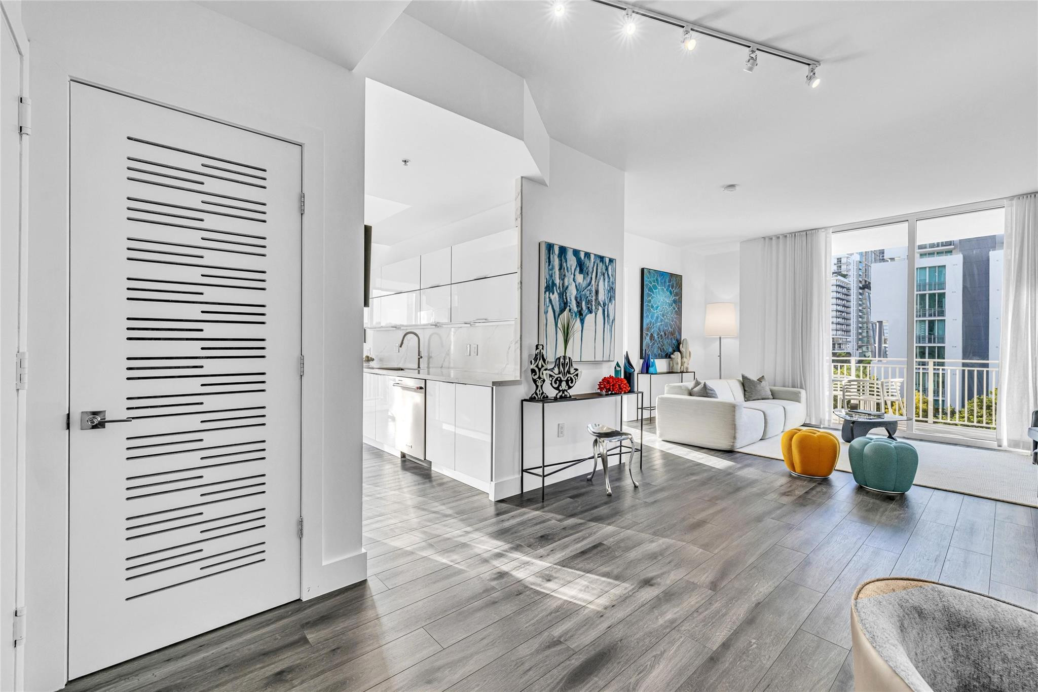 2275 Biscayne Boulevard 601