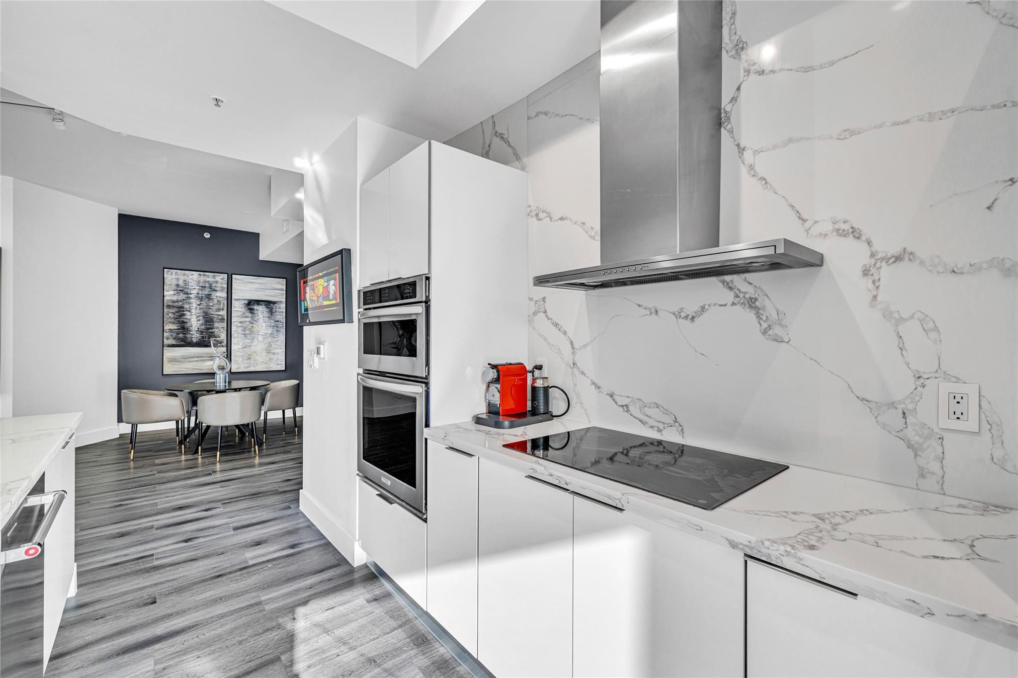 2275 Biscayne Boulevard 601