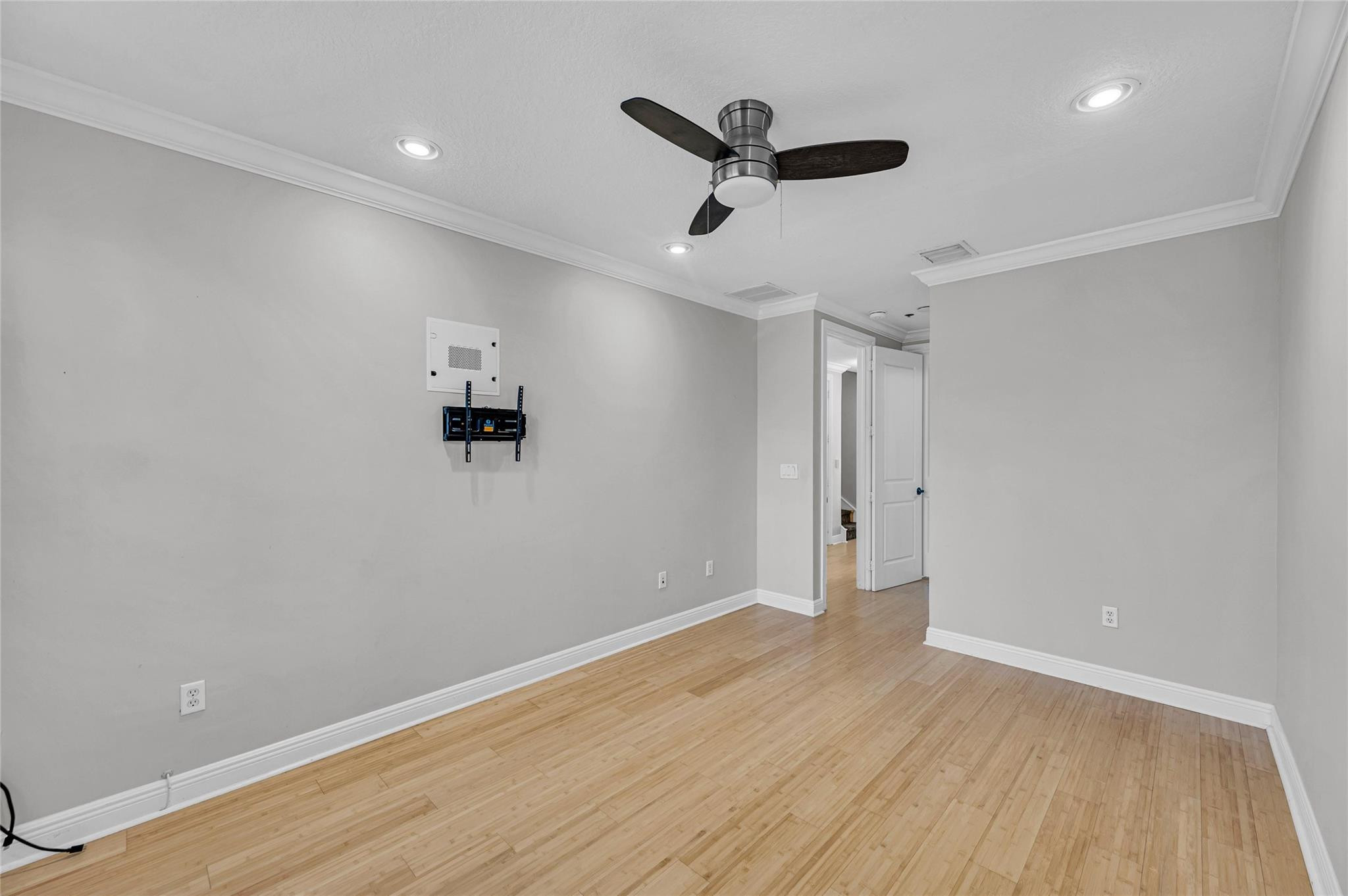 1617 NE 2nd Court NONE