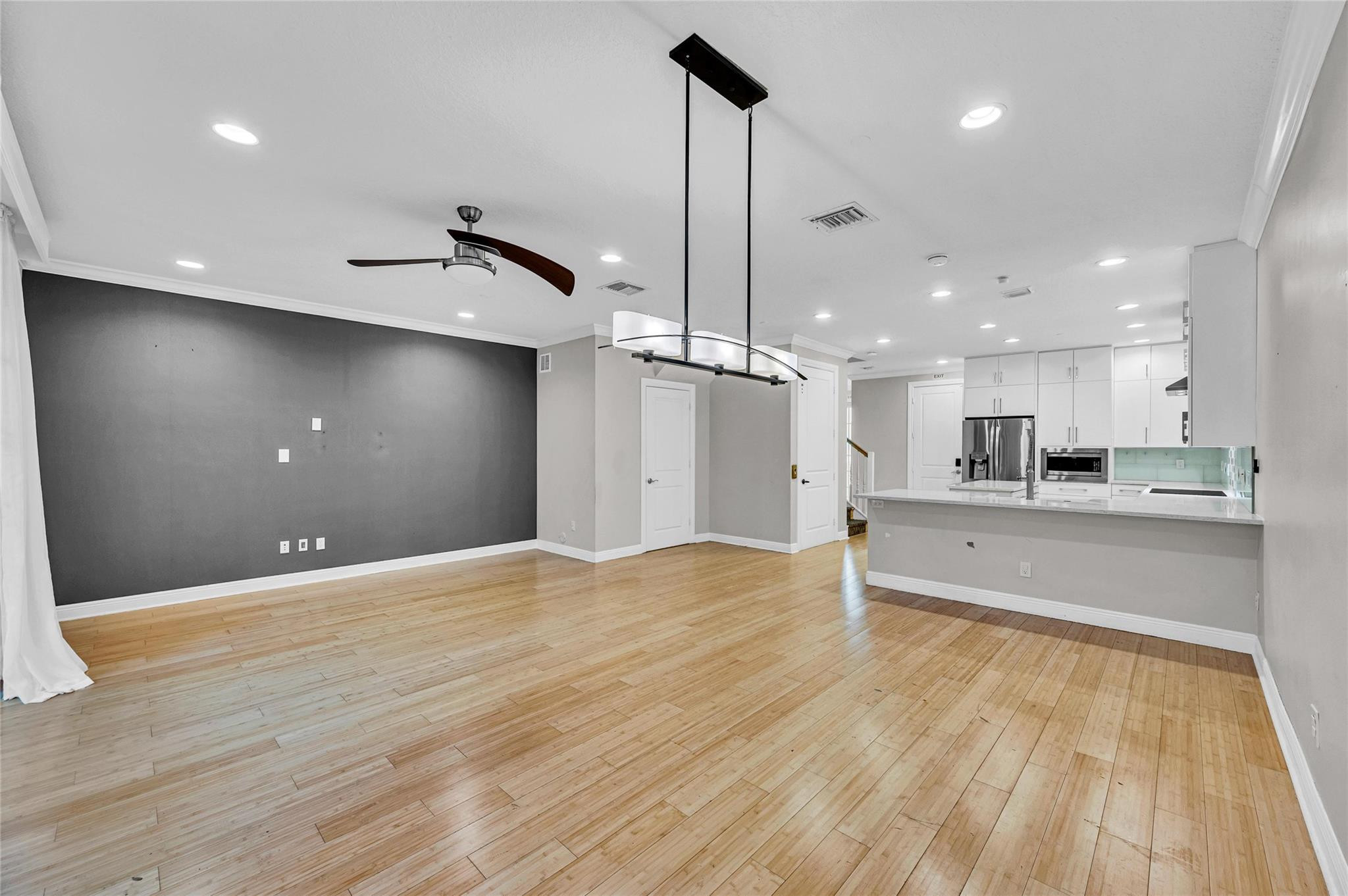 1617 NE 2nd Court NONE