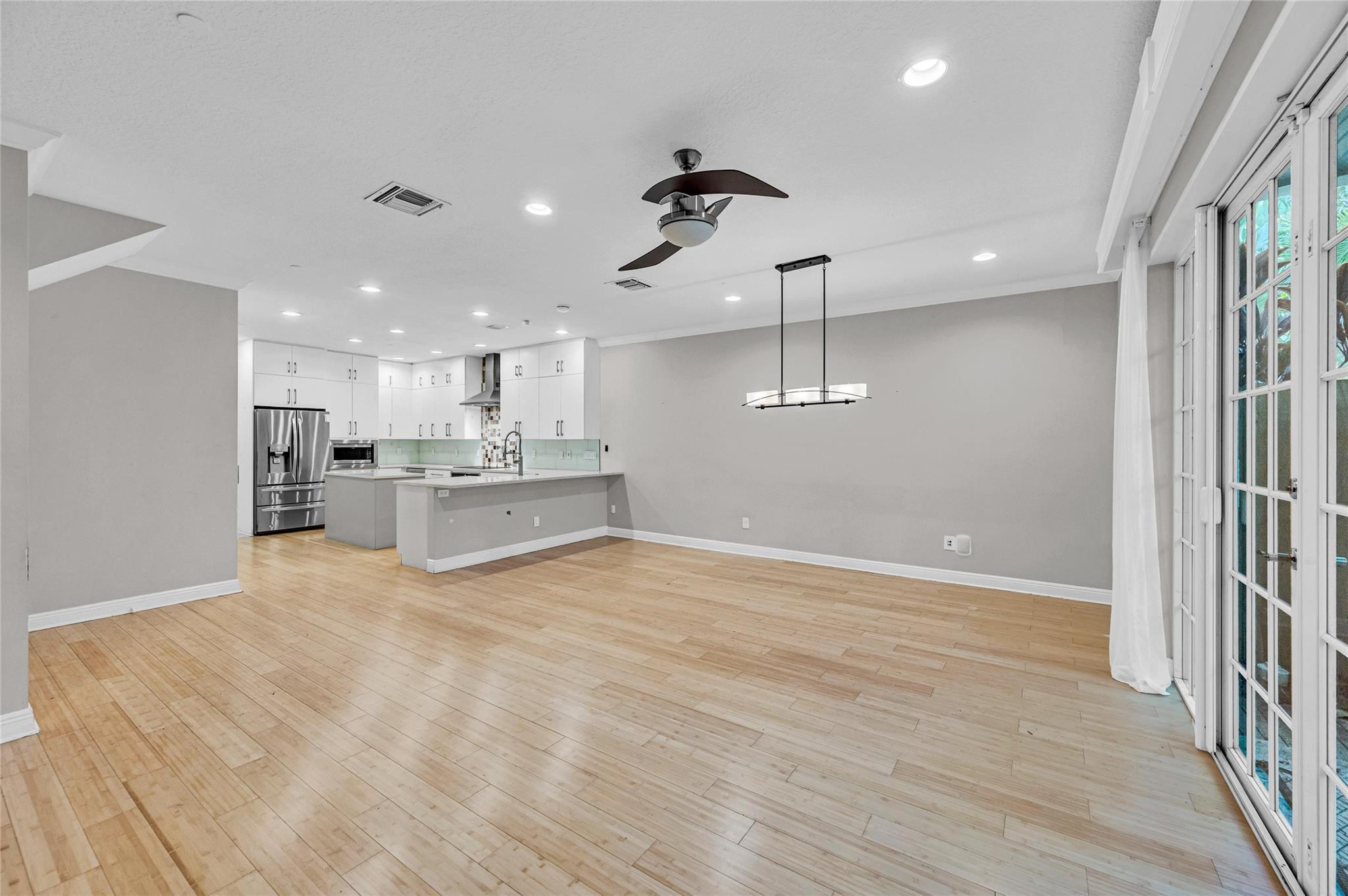 1617 NE 2nd Court NONE