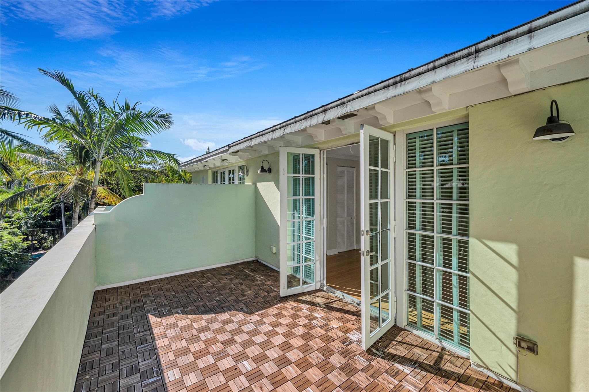 1617 NE 2nd Court NONE