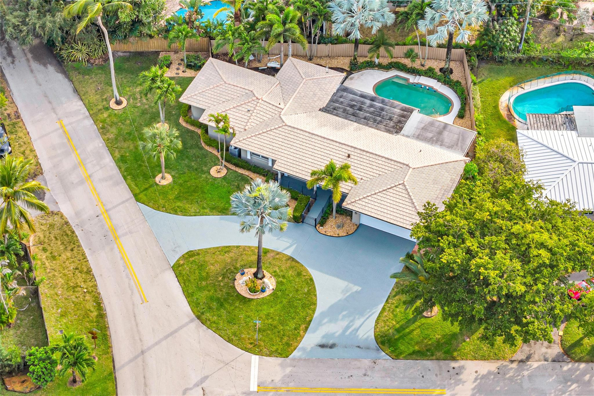 1760 NE 40th Court