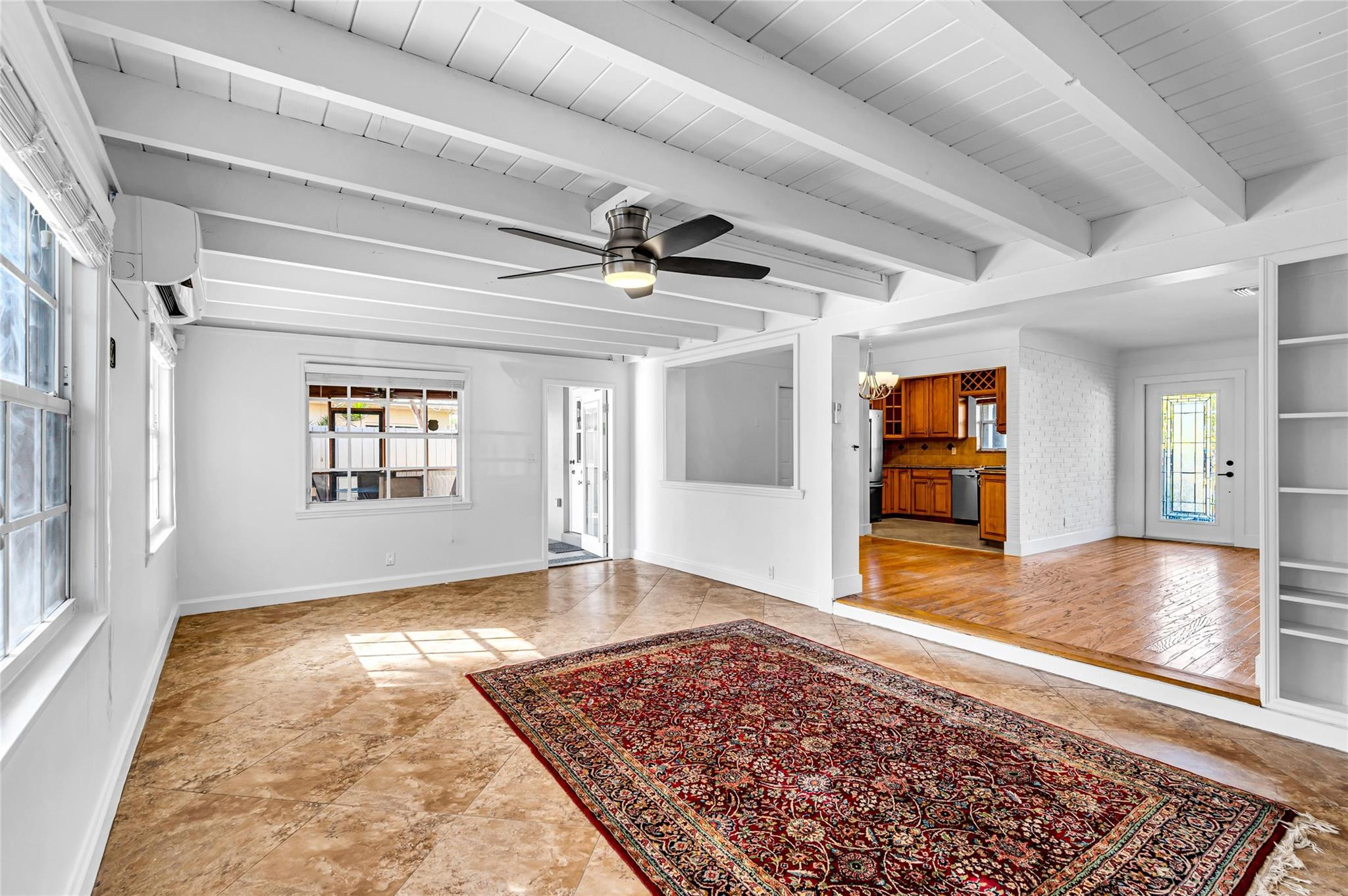 1760 NE 40th Court