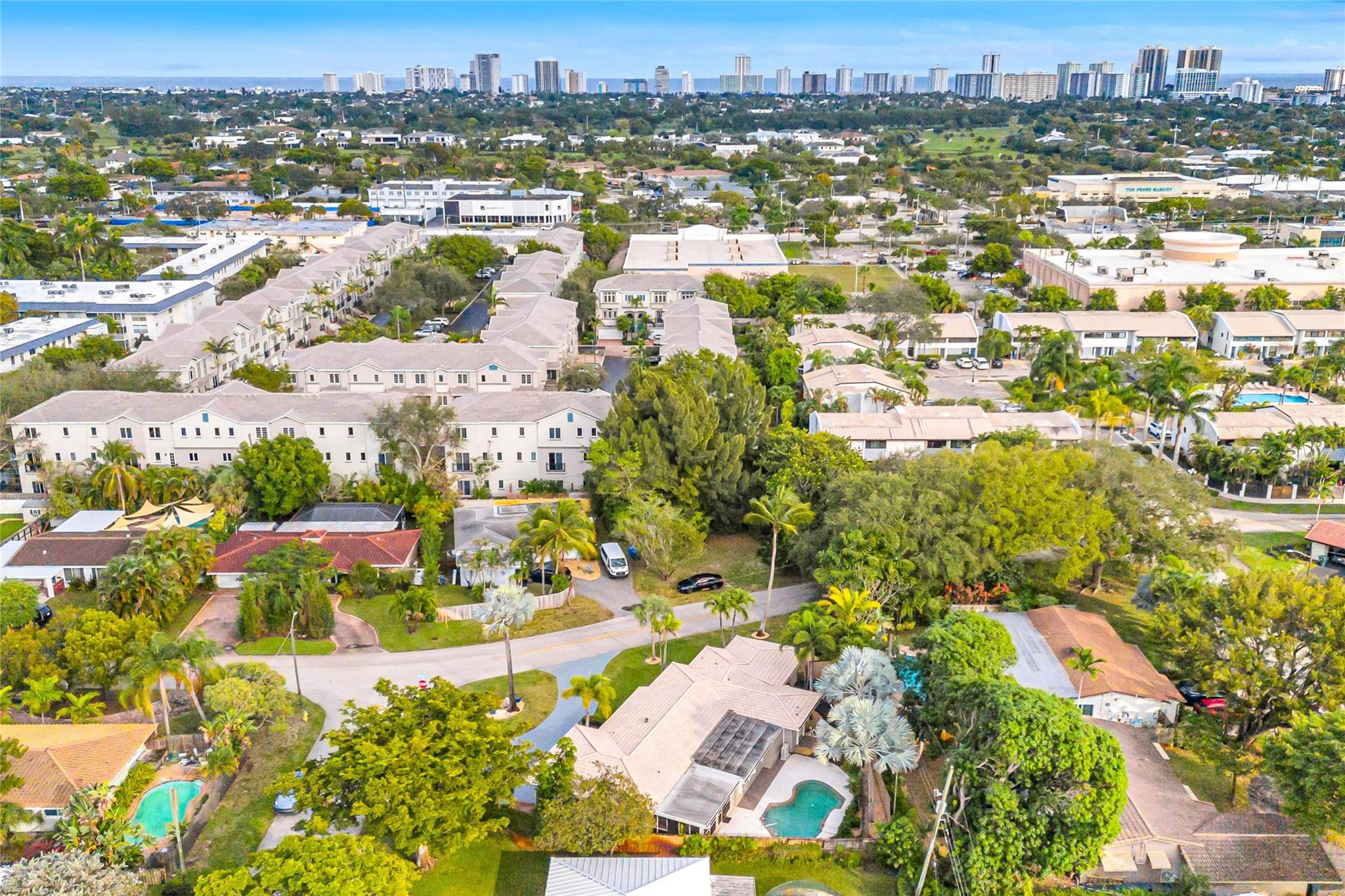 1760 NE 40th Court