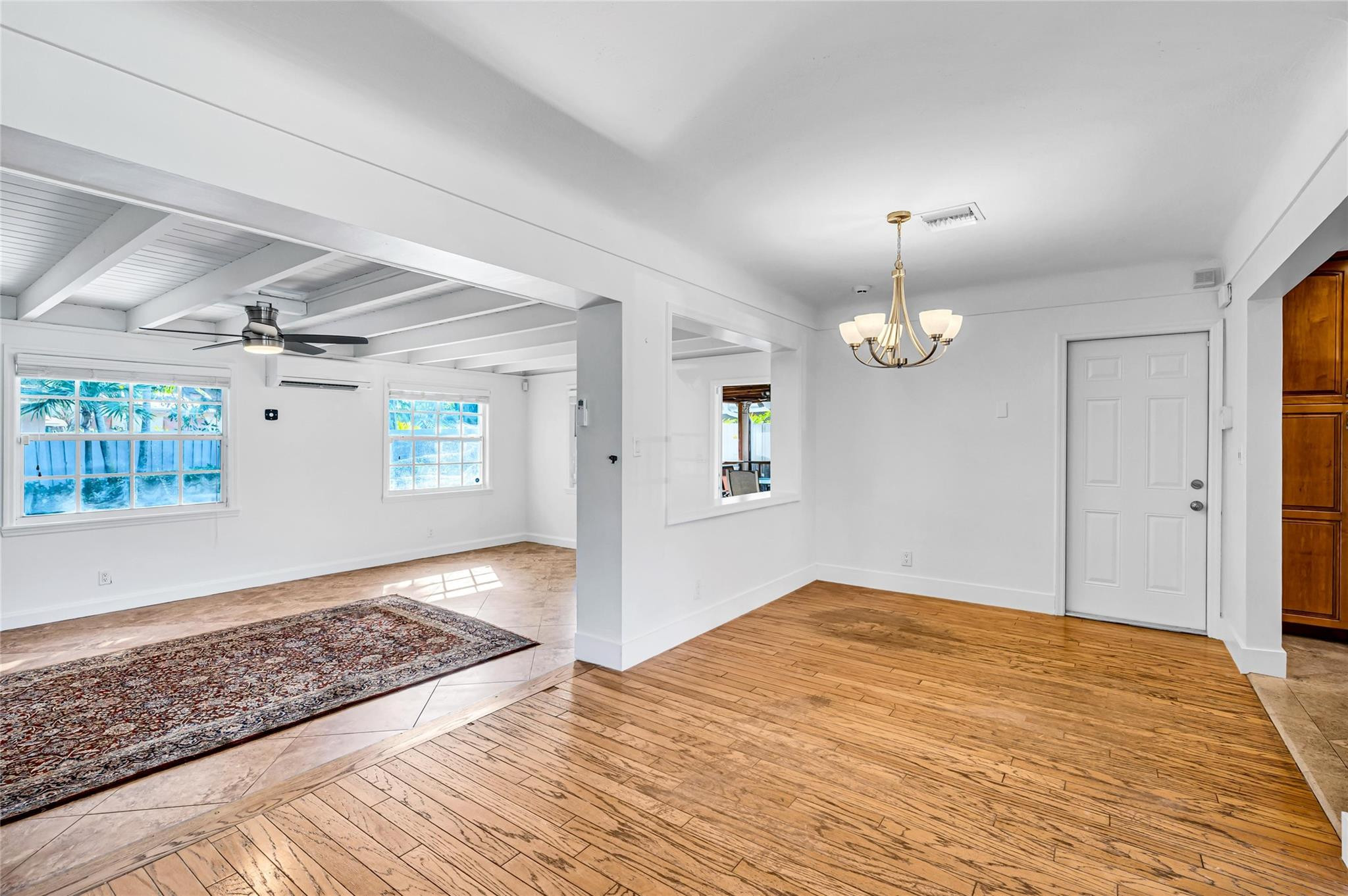 1760 NE 40th Court