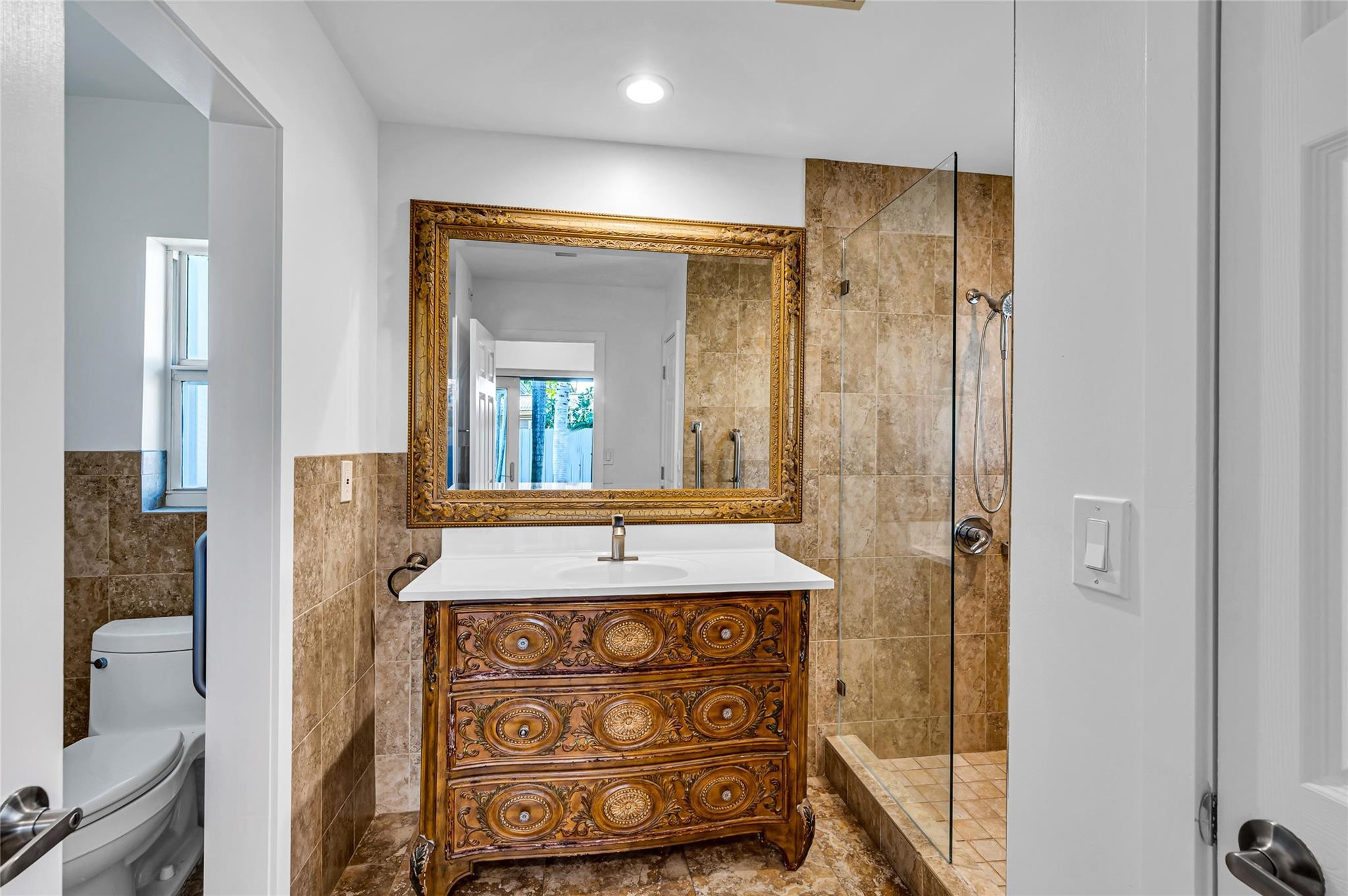 1760 NE 40th Court