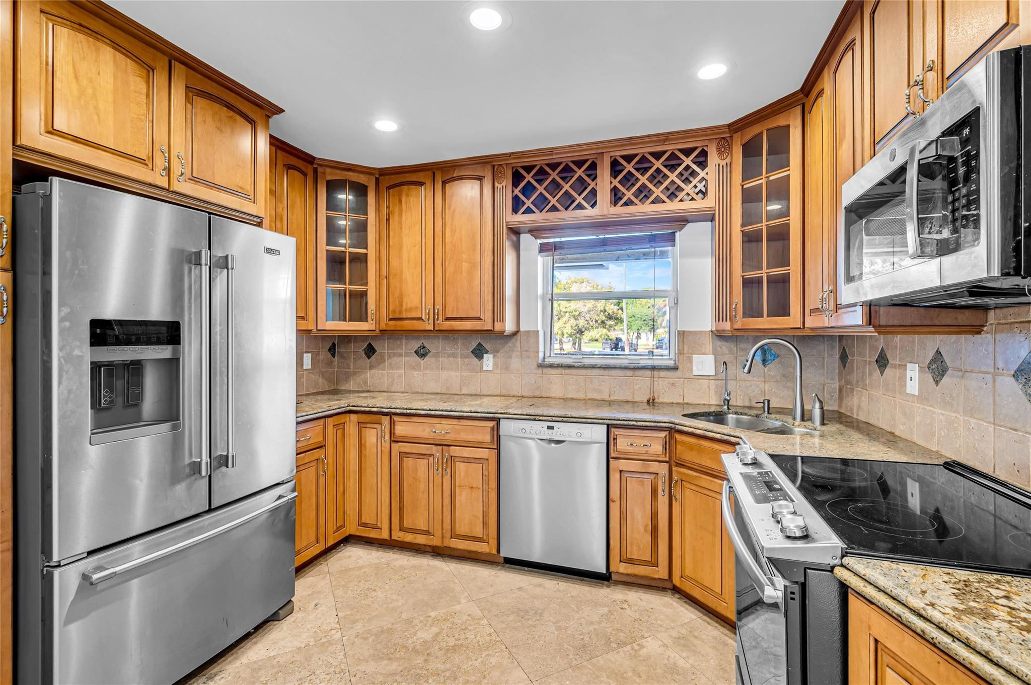 1760 NE 40th Court