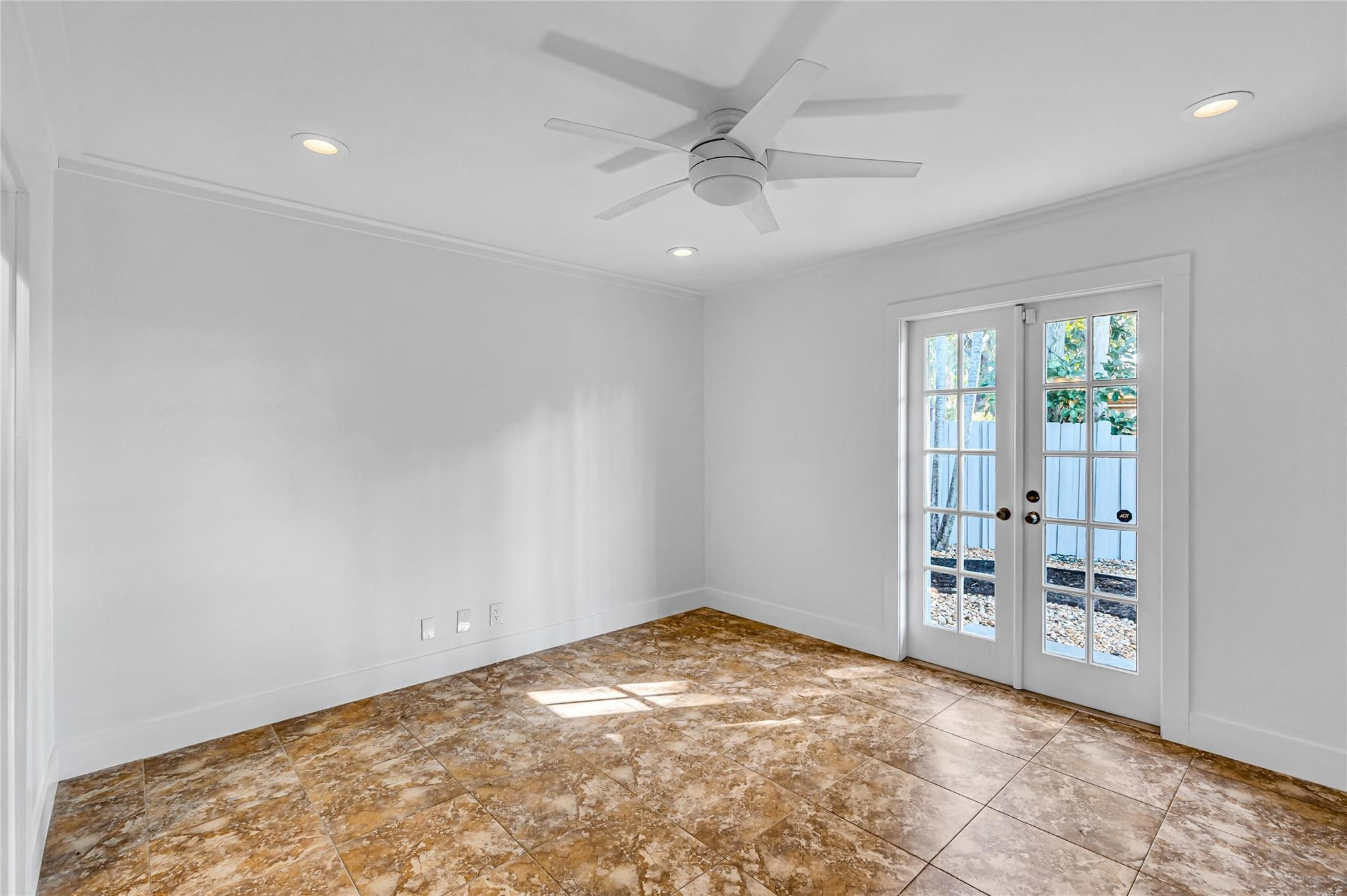 1760 NE 40th Court