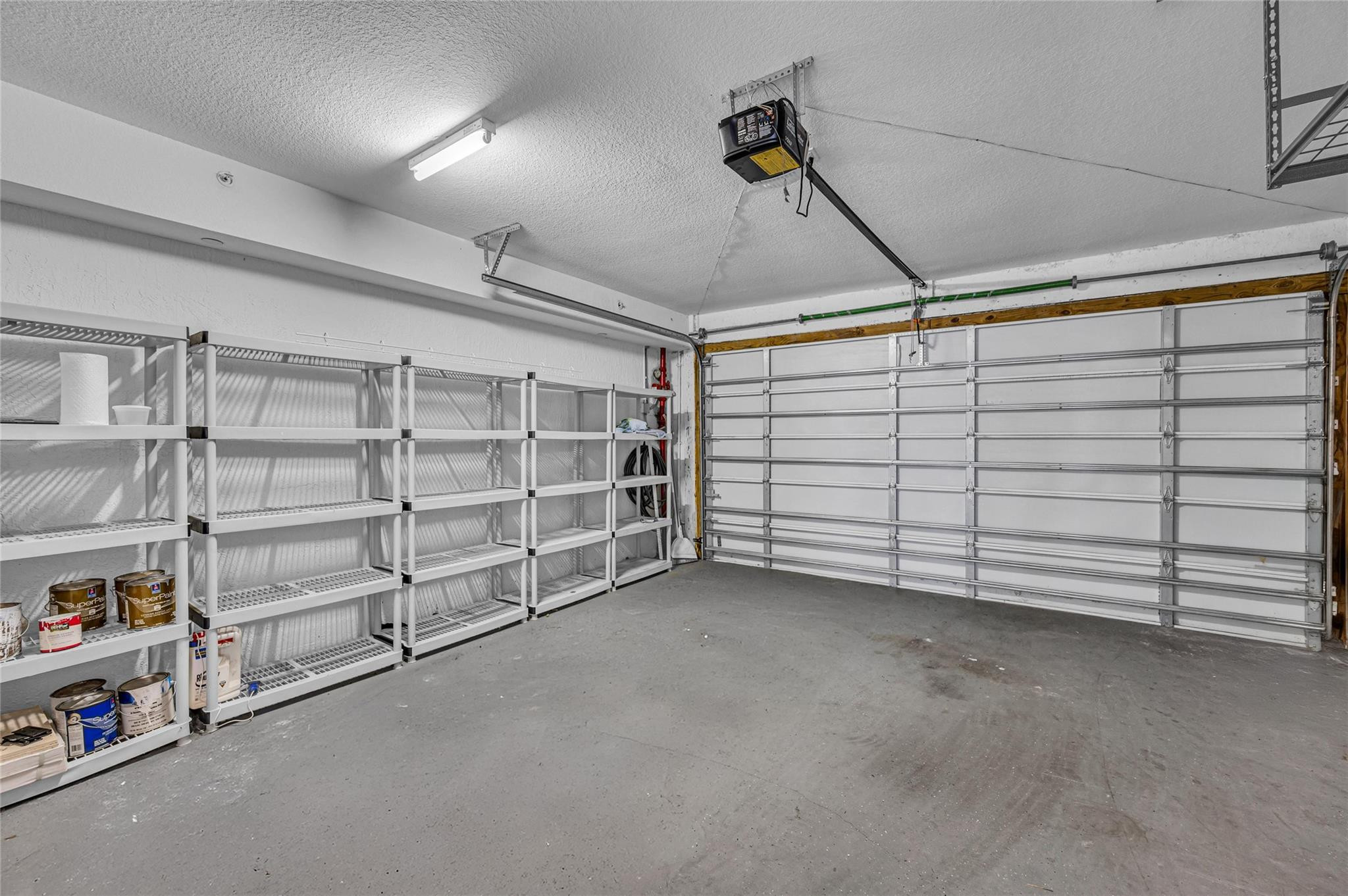 832 N Victoria Park Road 832