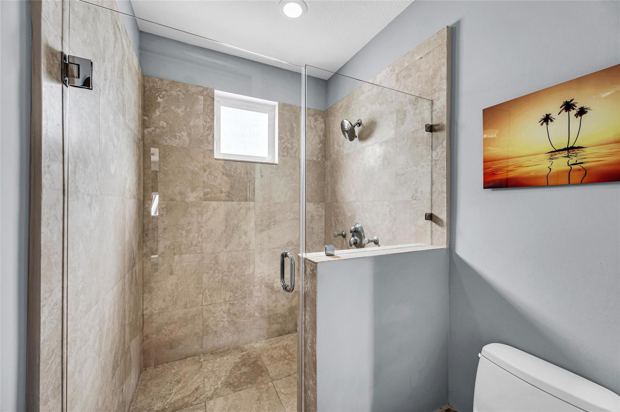 832 N Victoria Park Road 832