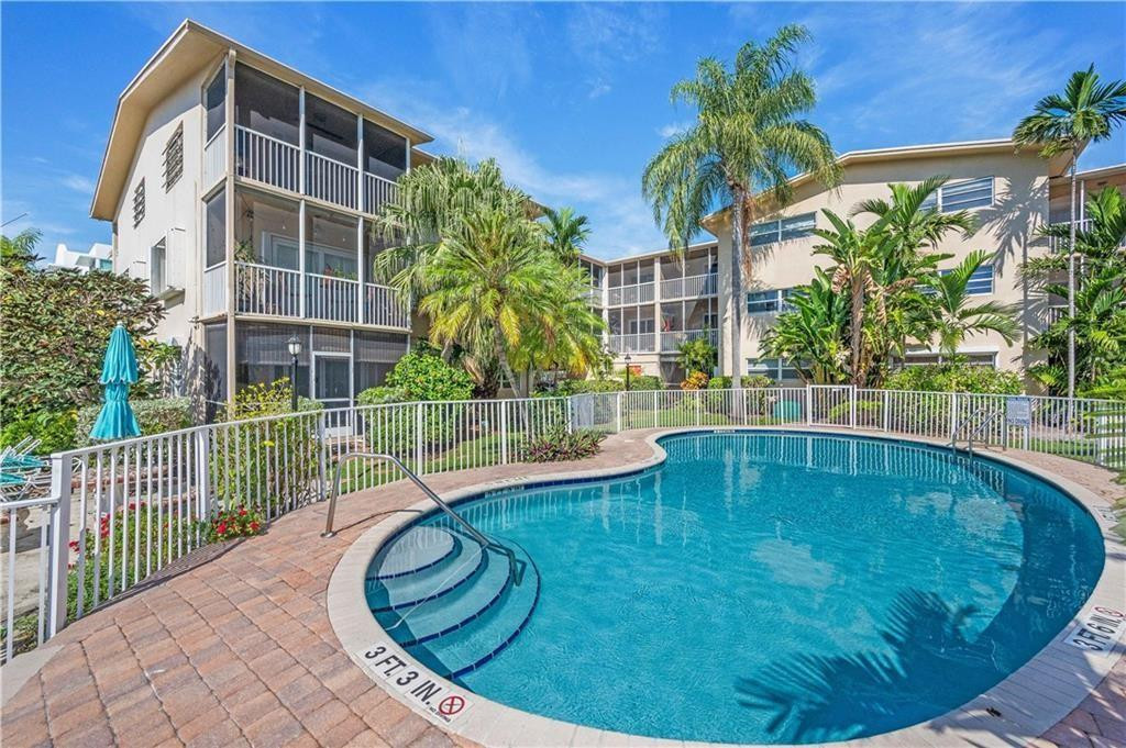 1510 SE 15th Street 106