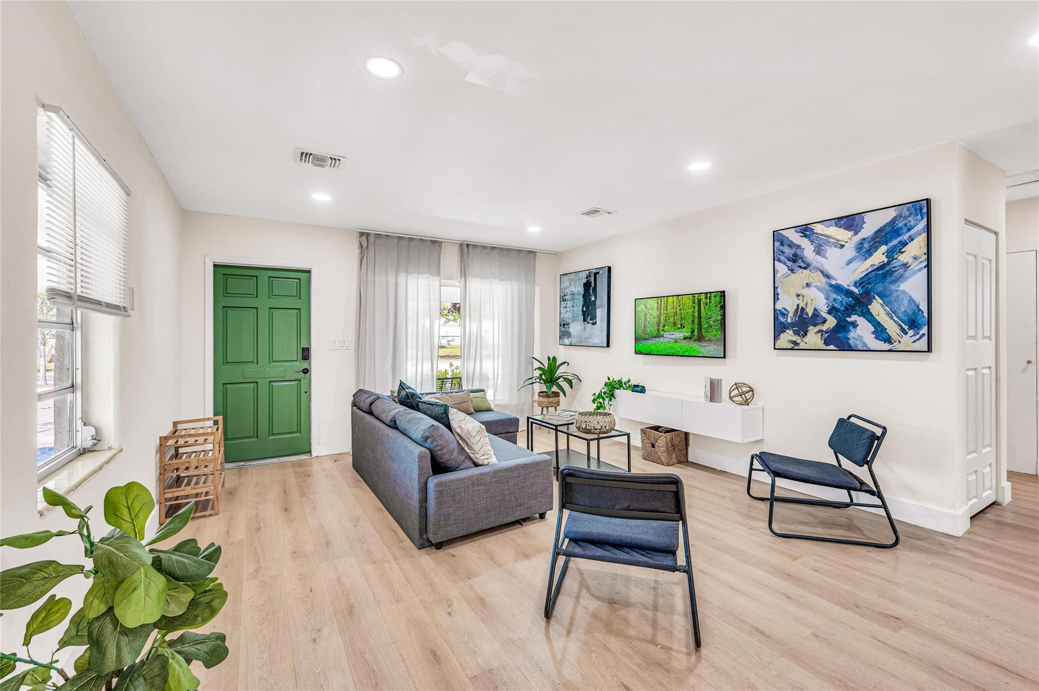 1760 NE 13th Street