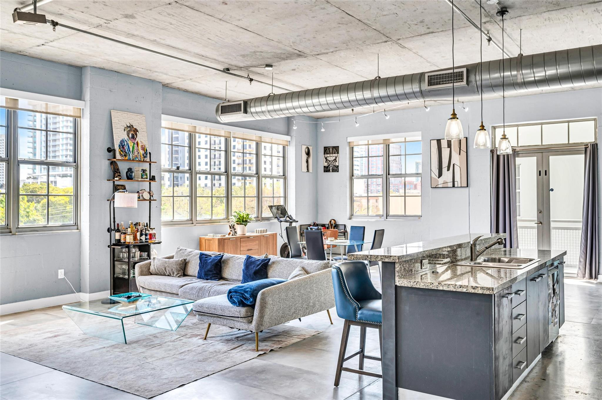 435 N Andrews Avenue 301