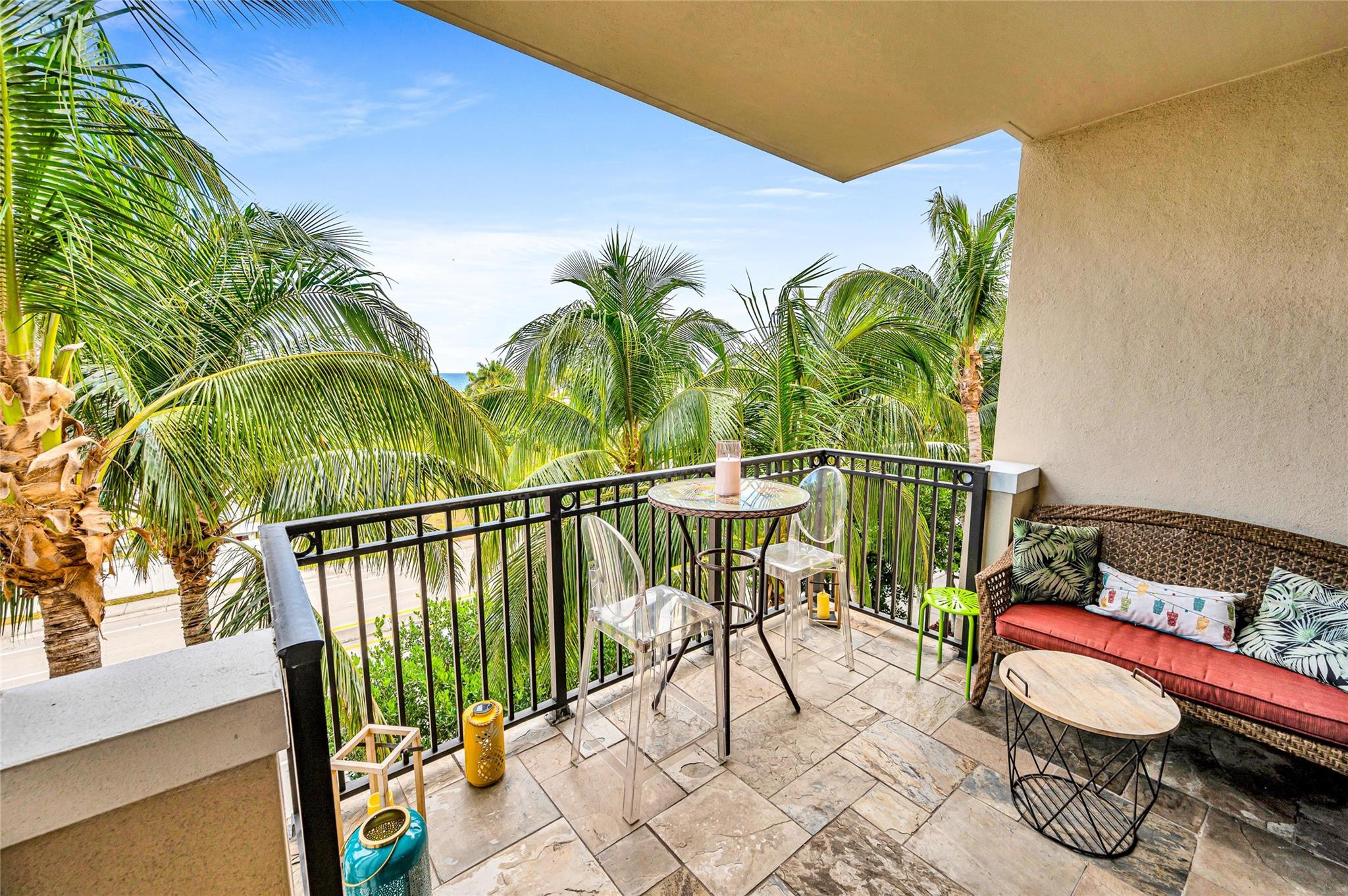 2509 N Ocean Boulevard 576