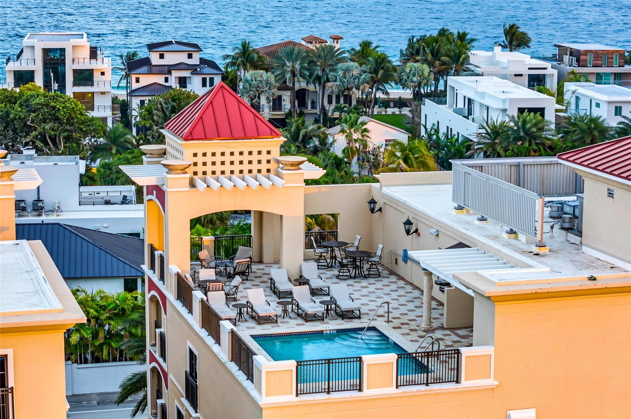 2509 N Ocean Boulevard 576