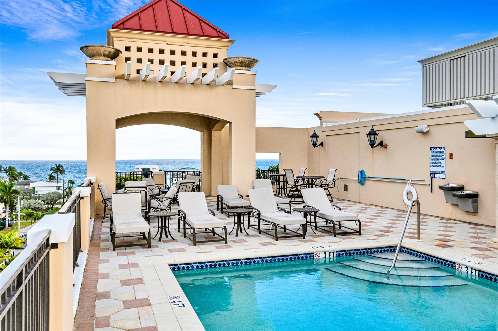 2509 N Ocean Boulevard 576