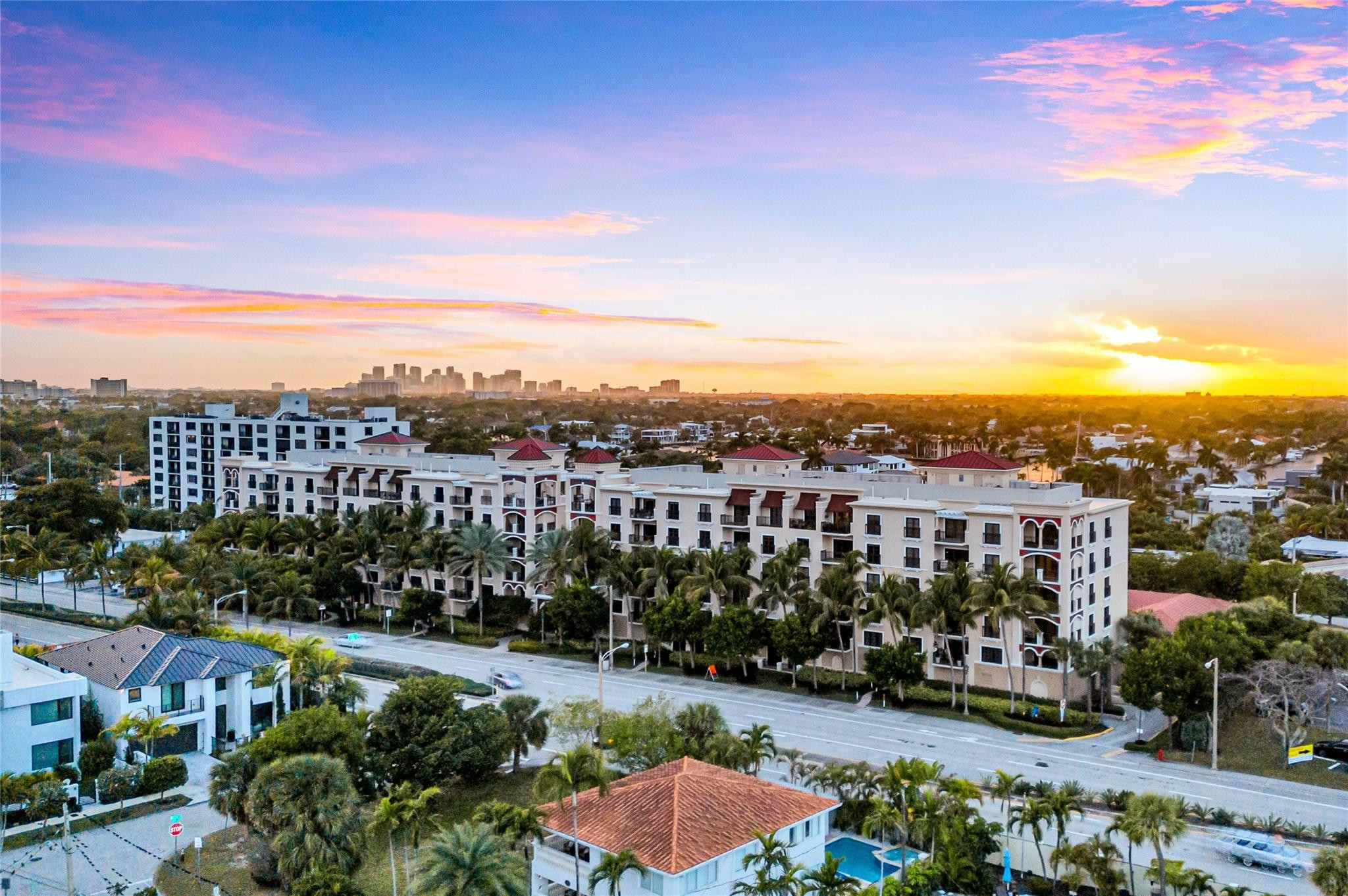 2509 N Ocean Boulevard 576