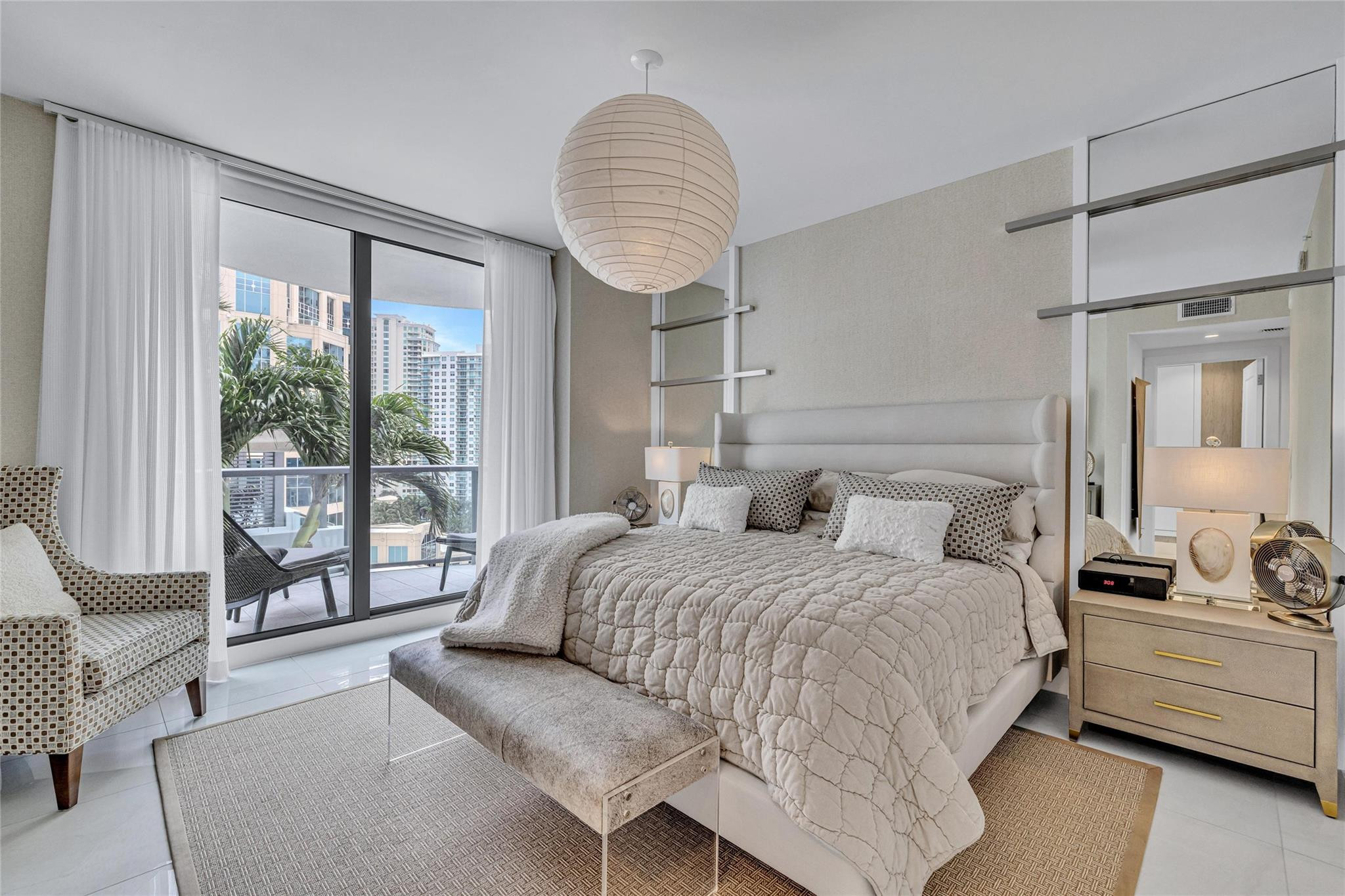 100 E Las Olas Boulevard 1701
