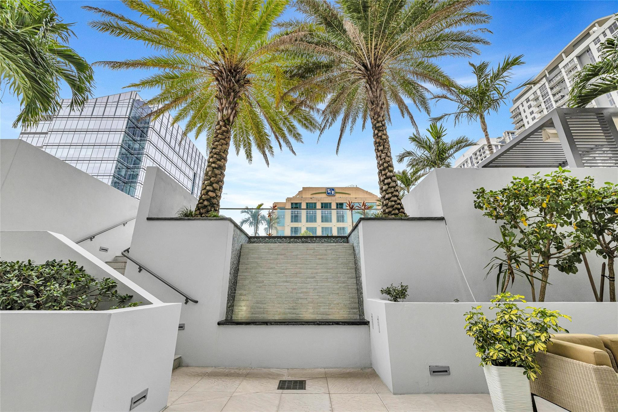 100 E Las Olas Boulevard 1701