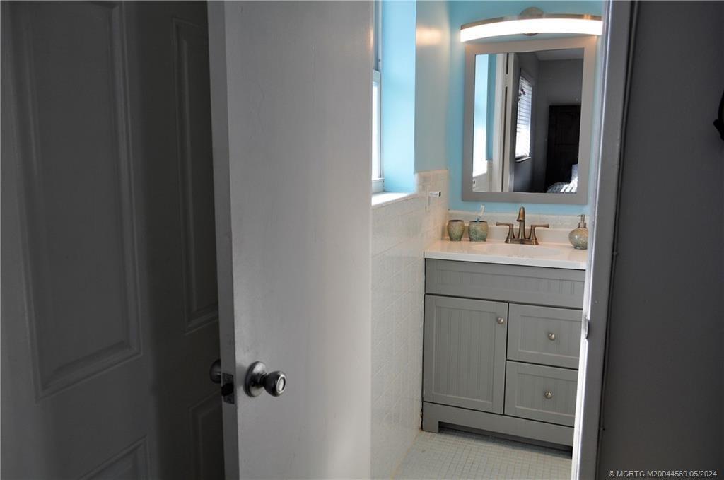 2113-2115 NE 56th Court