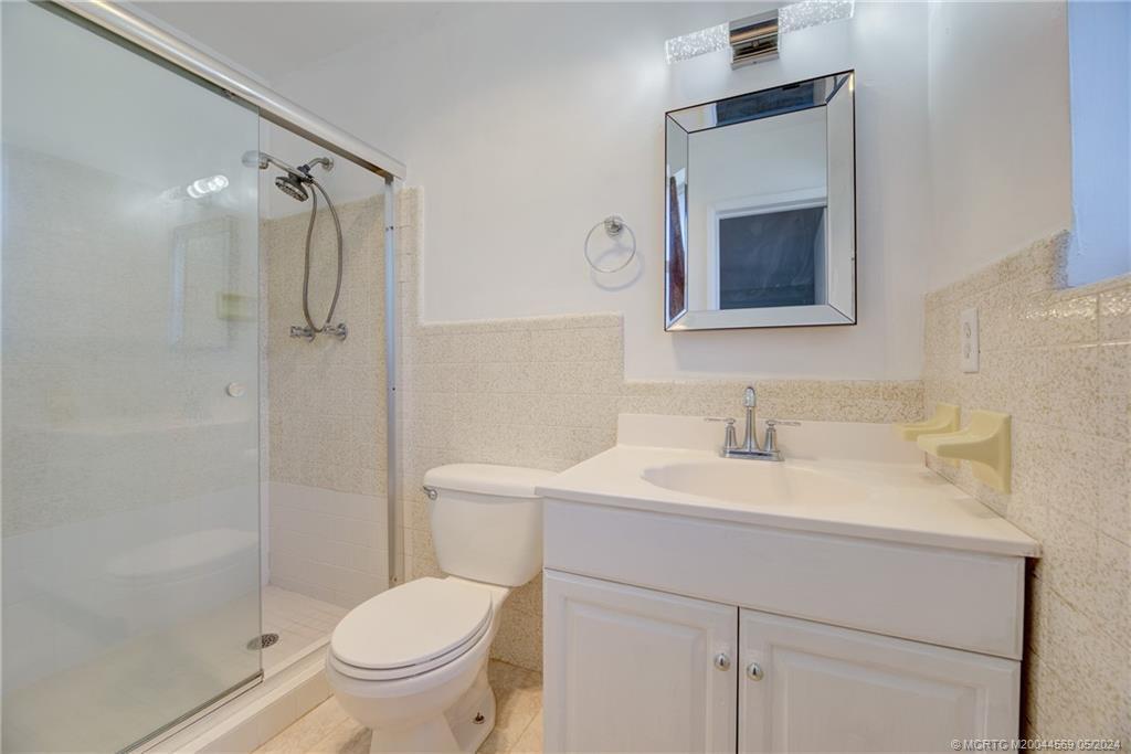 2113-2115 NE 56th Court