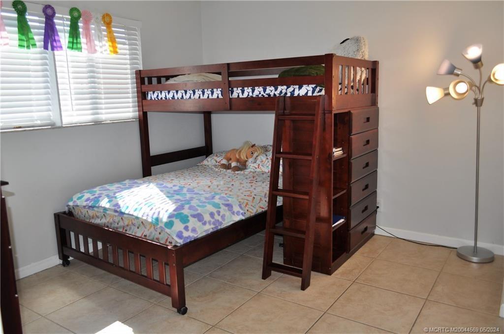 2113-2115 NE 56th Court