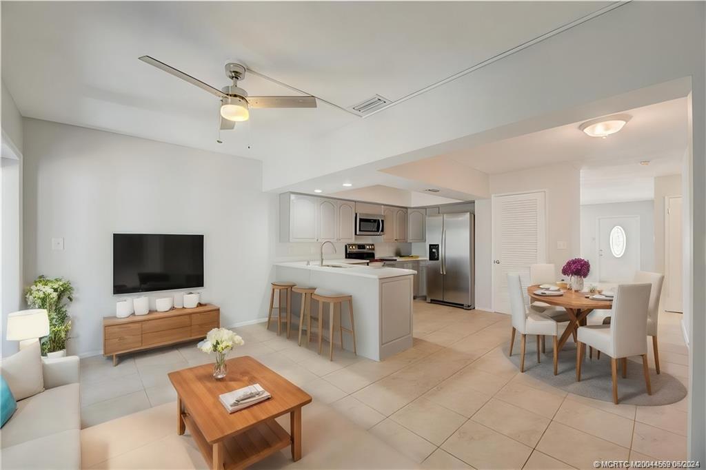 2113-2115 NE 56th Court