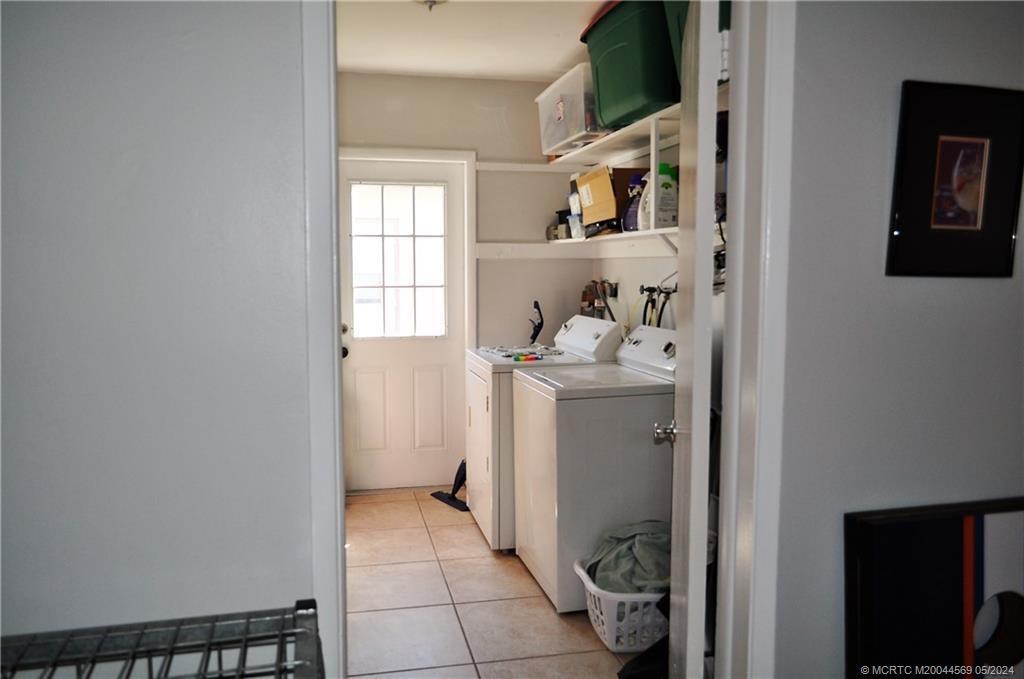 2113-2115 NE 56th Court