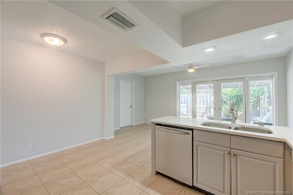 2113-2115 NE 56th Court