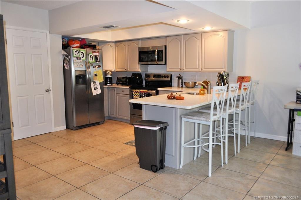 2113-2115 NE 56th Court