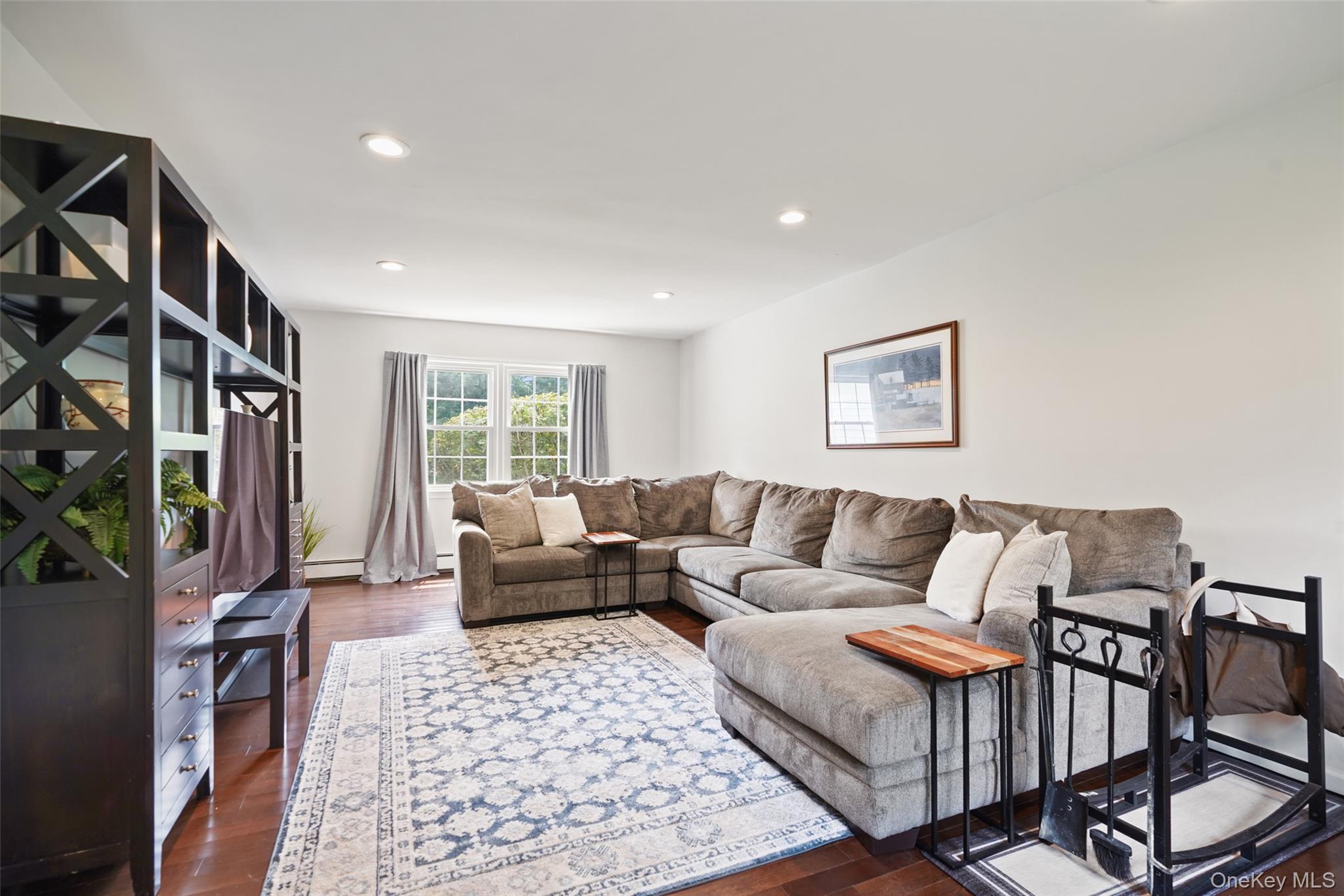 12 Hilltop Drive