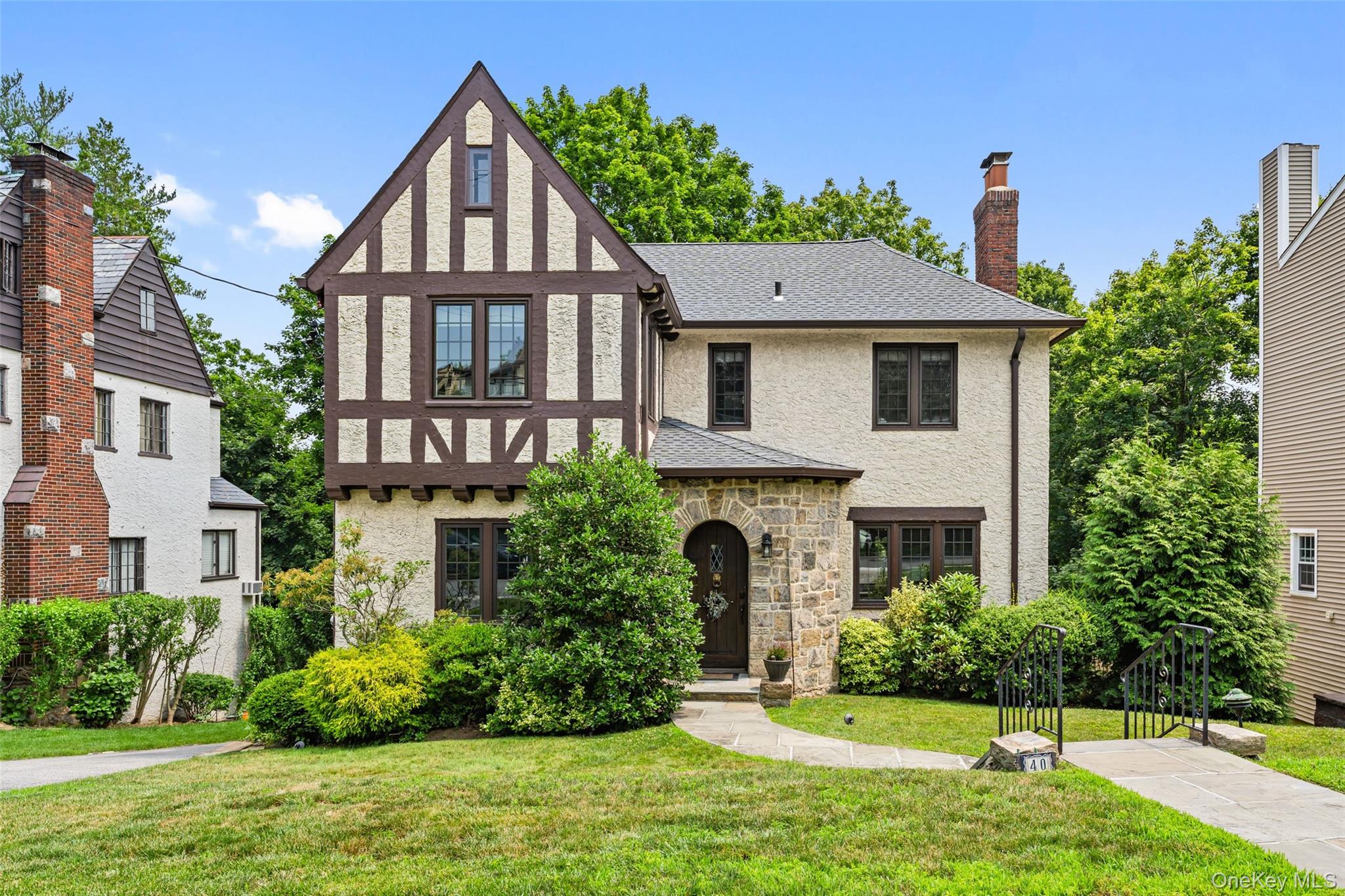 40 Parkview Drive