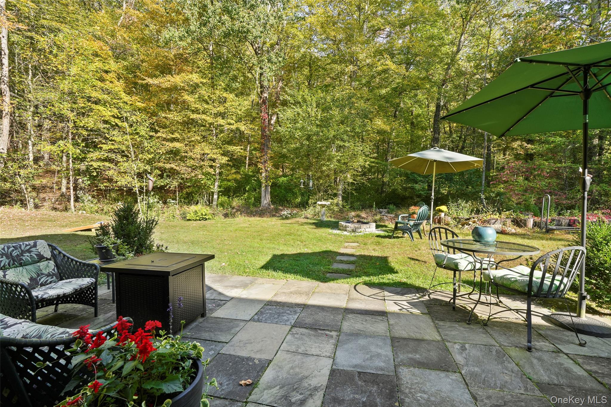 61 Mill River Road