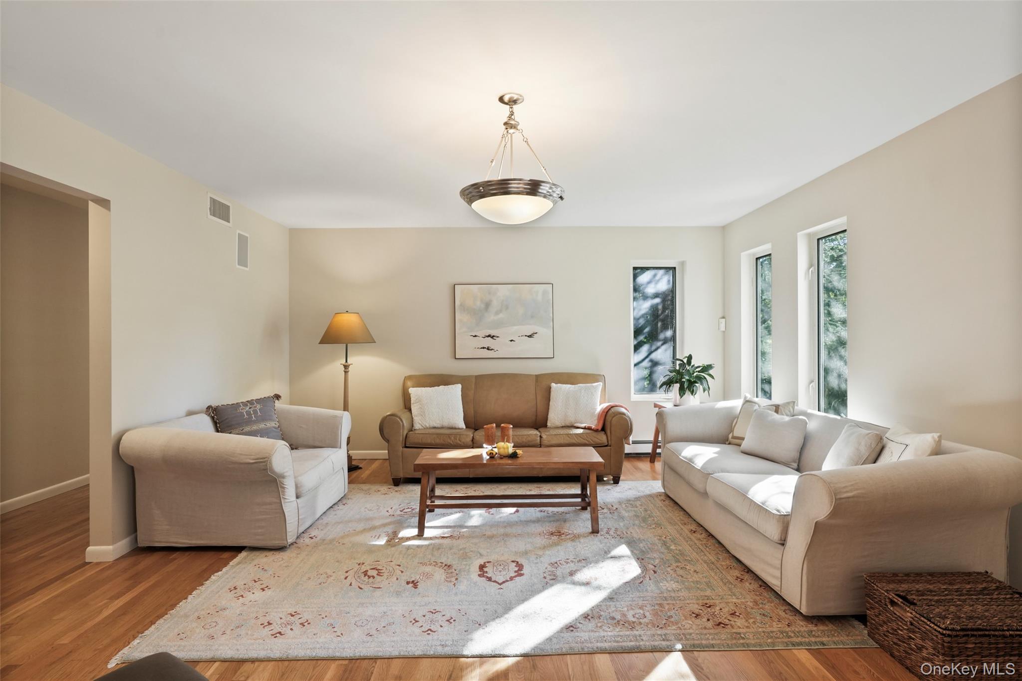 61 Mill River Road