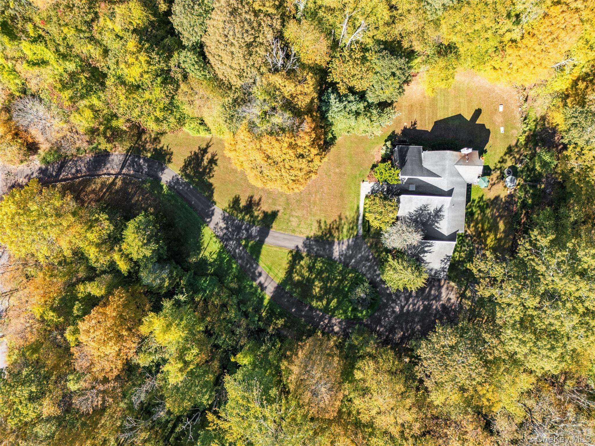 61 Mill River Road