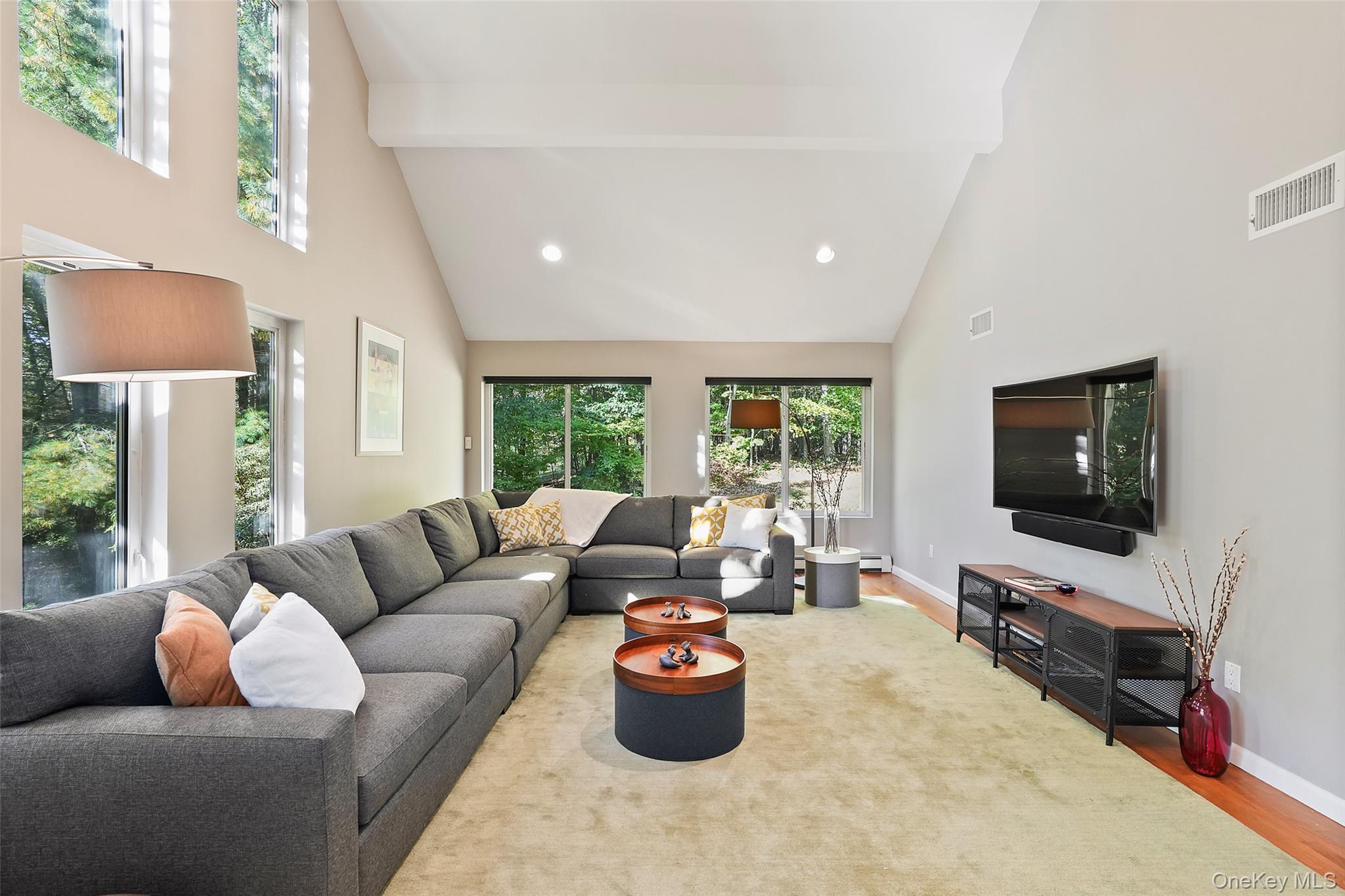 61 Mill River Road
