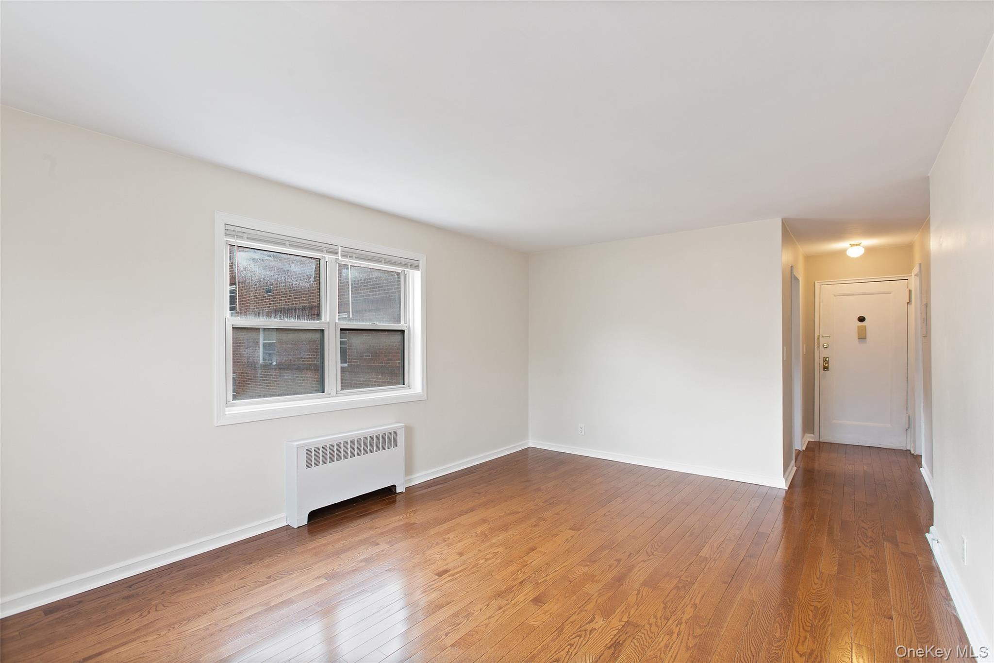 320 S Broadway Unit: R12