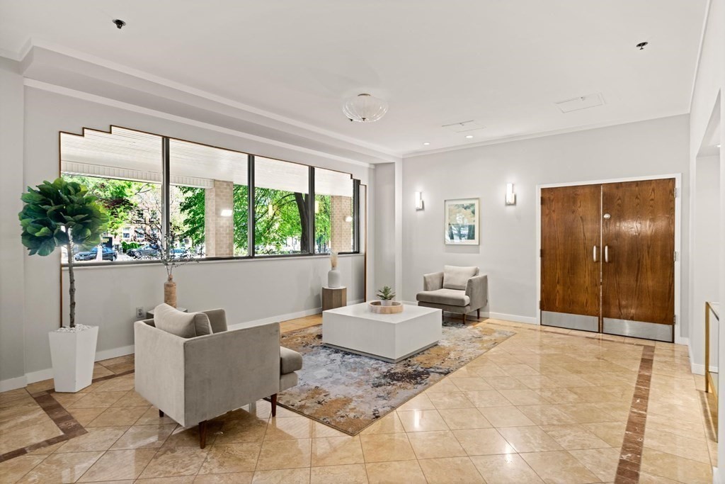 1265 Beacon St # 1001