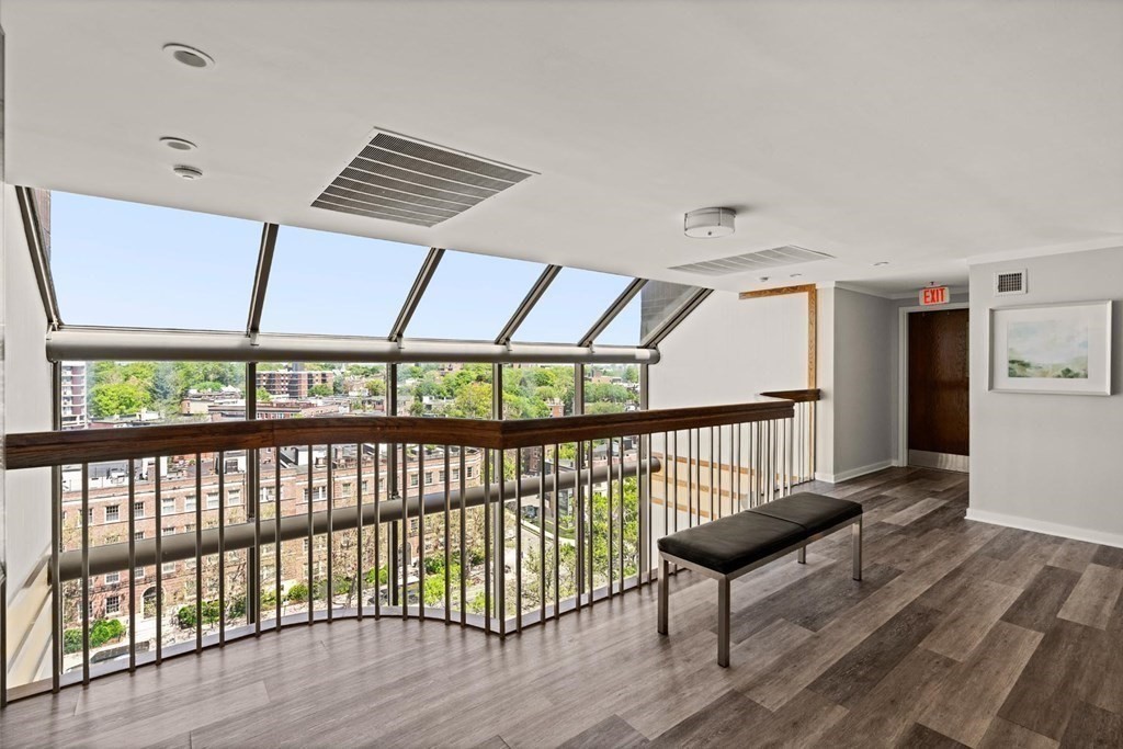 1265 Beacon St # 1001