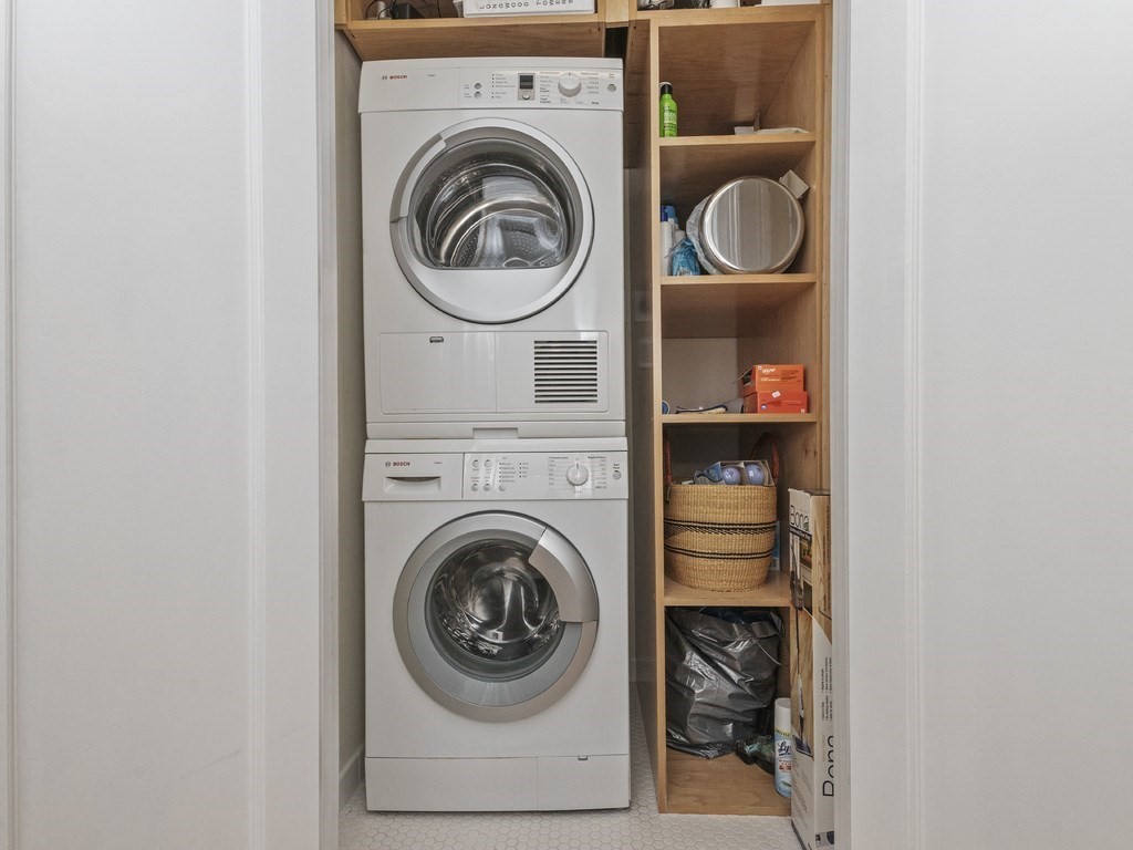 20 Chapel St # C1005