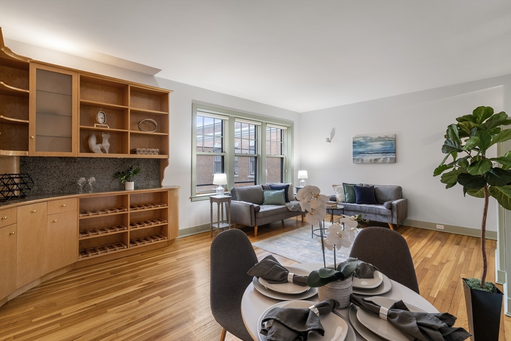 439 Washington St # 5