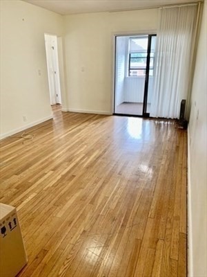 313 Summit Ave # 6