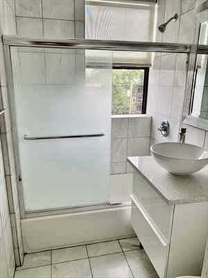 313 Summit Ave # 6