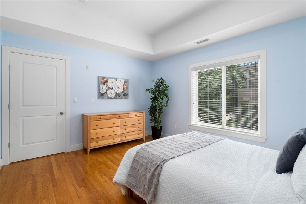 310 Hammoond Pond Parkway # 203
