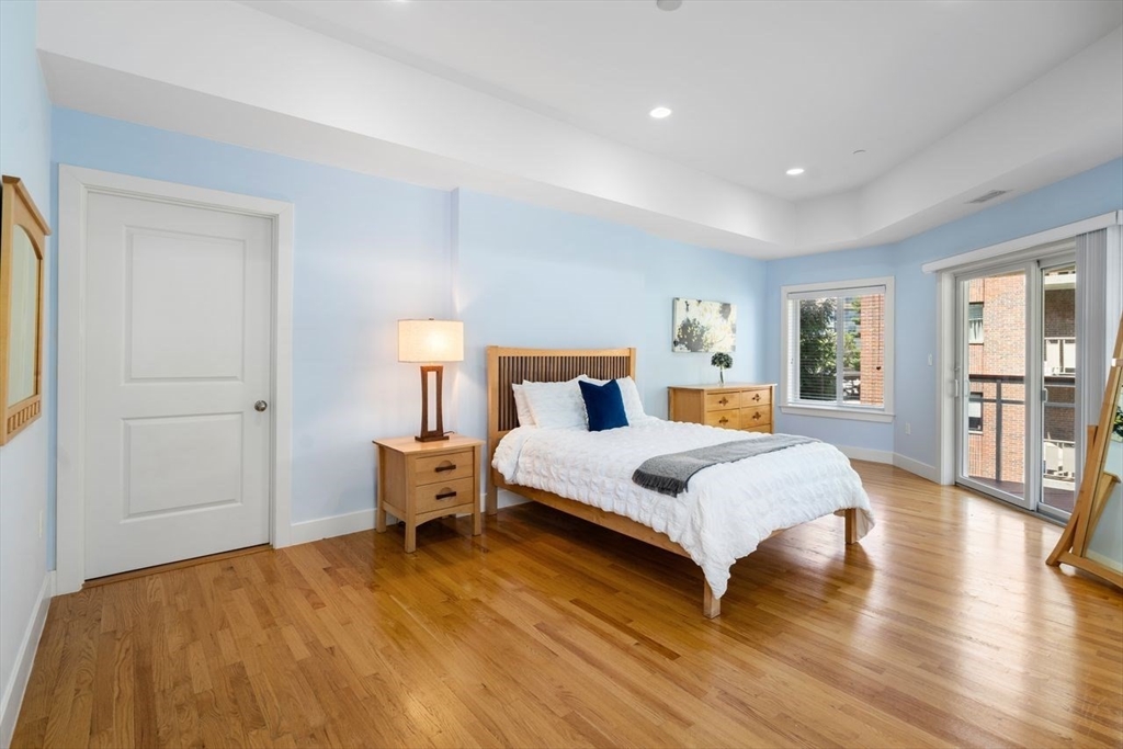 310 Hammoond Pond Parkway # 203