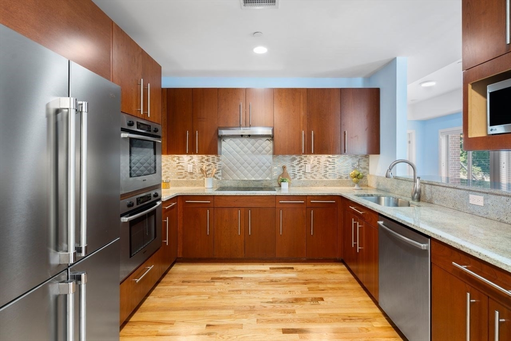 310 Hammoond Pond Parkway # 203