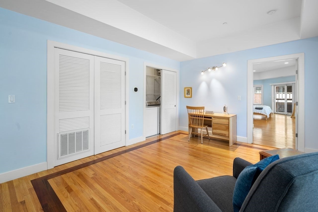 310 Hammoond Pond Parkway # 203