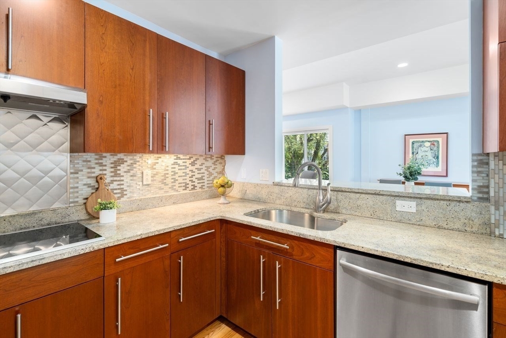 310 Hammoond Pond Parkway # 203